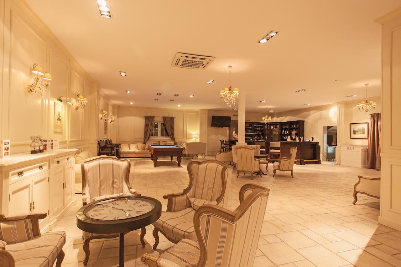 Riviera Resort Airport Modlin Olszewnica Nowa Экстерьер фото